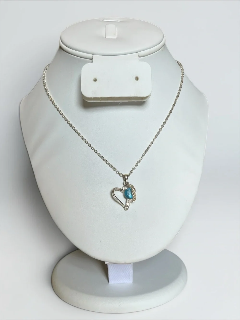 🍭5 for $20🍭 Avon Silver Tone Crystal Heart Pendant Necklace CC X